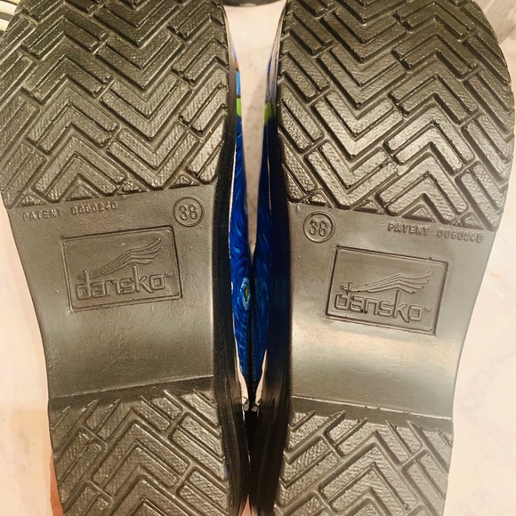 Dansko van Gogh inspired shoes - Picture 6 of 6